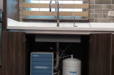 Suministro e instalación de sistema de purificación por ósmosis inversa para hogar